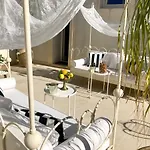 ベッド・アンド・ブレックファスト La Maison 4*