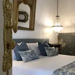 La Maison ベッド・アンド・ブレックファスト 4*