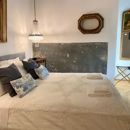La Maison *
