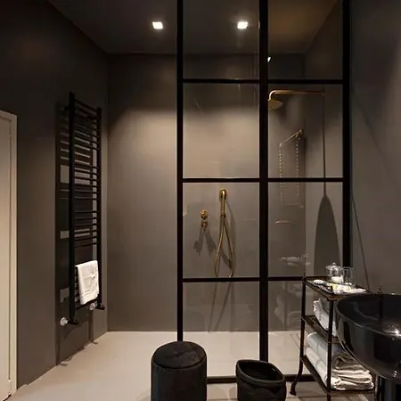 La Maison *