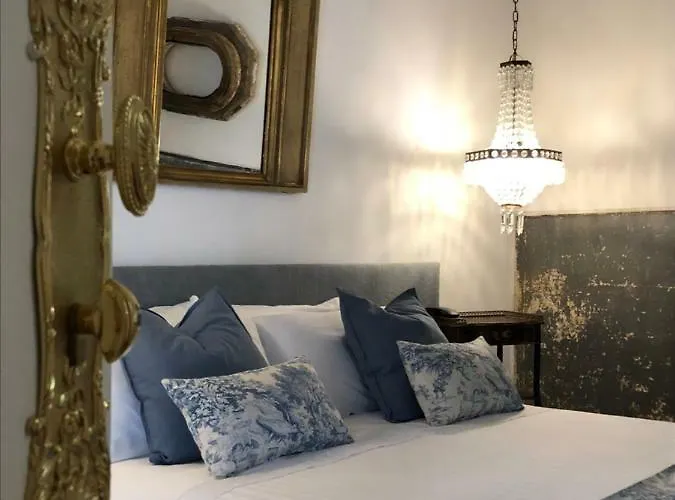 La Maison ベッド・アンド・ブレックファスト 4*