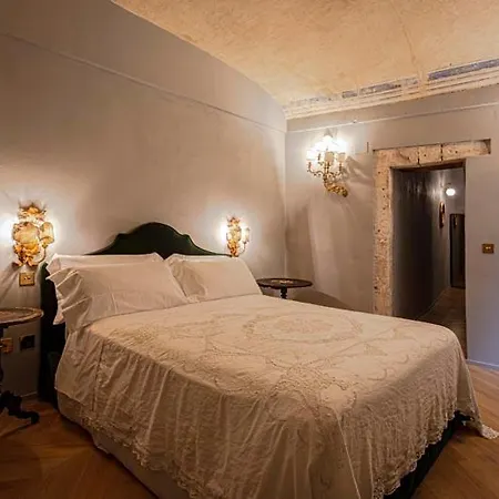 ベッド・アンド・ブレックファスト La Maison