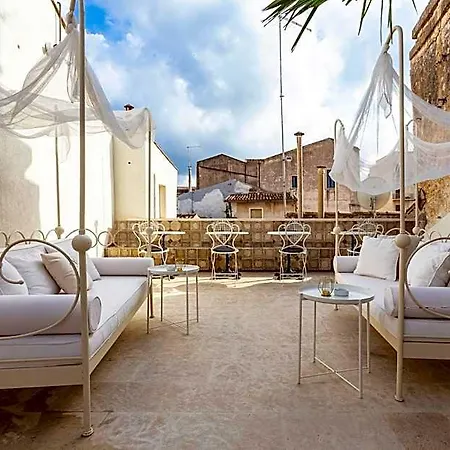 La Maison 4*