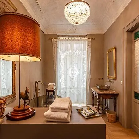 La Maison Bed & Breakfast