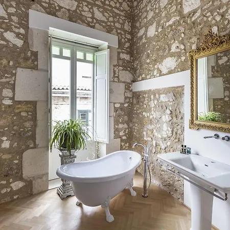 Bed & Breakfast La Maison Syracuse